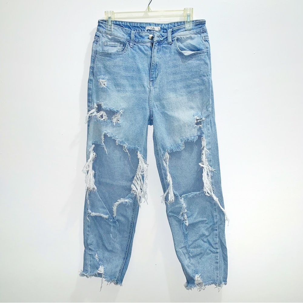 CELLO Ripped Mom Jeans